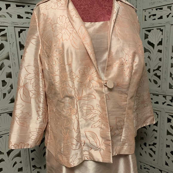 PLUS PRETTY PEARLY PINK DRESS & JACKET FORMAL SET - Picture 3 of 13